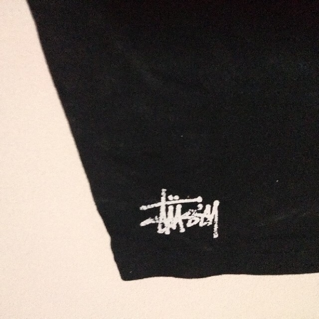 STUSSY(ステューシー)の半袖Tシャツ　黒　ステューシー　サイズL メンズのトップス(Tシャツ/カットソー(半袖/袖なし))の商品写真