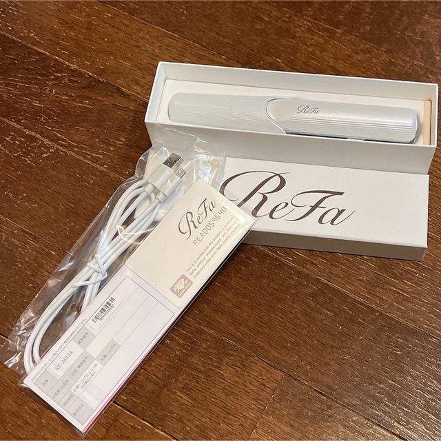 ReFa(リファ)の【新品未使用】リファ ビューテック フィンガーアイロン RE-AI02A スマホ/家電/カメラの美容/健康(ヘアアイロン)の商品写真