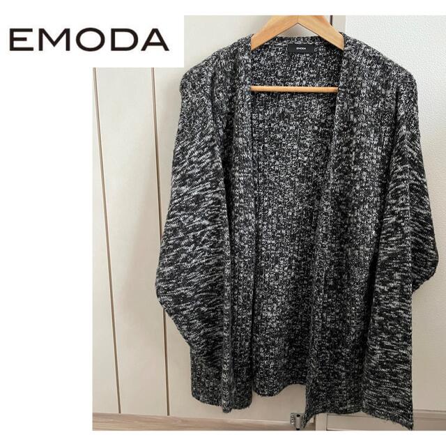 EMODA(エモダ)の【美品】EMODA エモダ　ニットカーディガン　秋冬　 レディースのトップス(カーディガン)の商品写真