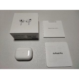 アップル(Apple)の美品 Apple Air Pods Pro ブラック シリコン ケース付(ヘッドフォン/イヤフォン)