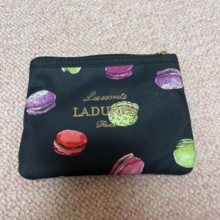 ラデュレ(LADUREE)のラデュレ　ティッシュケース　ポーチ(ポーチ)