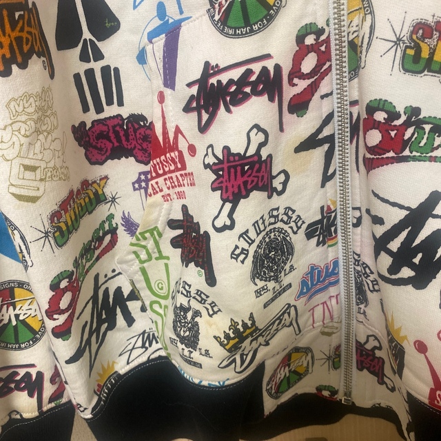 stussy ジップアップパーカー　総柄　レア物　プレミアモデル　値下げ！　希少 メンズのトップス(パーカー)の商品写真