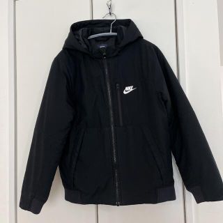 ナイキ(NIKE)のNIKE ナイキキッズ　ナイロン中綿ジャケット　ダウン　L(ジャケット/上着)