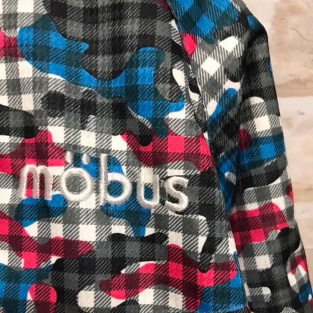 mobus(モーブス)のmobus モーブス　スノボ　スキー　ウェア　上下　150 スポーツ/アウトドアのスノーボード(ウエア/装備)の商品写真