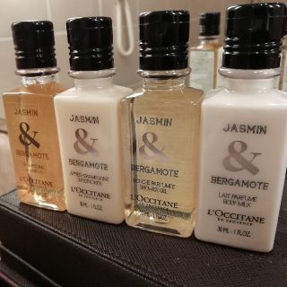 ロクシタン(L'OCCITANE)のロクシタン JB スキンケアセット　【新品・未使用品】(サンプル/トライアルキット)