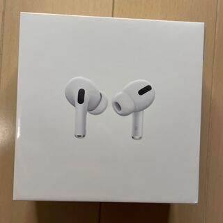 アップル(Apple)の【新品未開封】Apple AirPods Pro MWP22J/A　正規品(ヘッドフォン/イヤフォン)