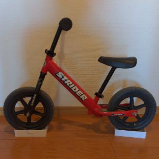 ストライダ(STRIDA)のストライダー(三輪車/乗り物)