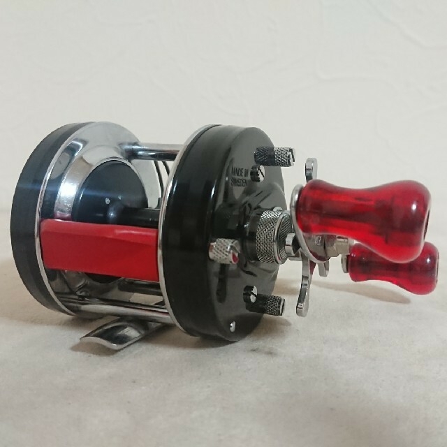 abu garcia ambassadeur 5600c 赤ベロ