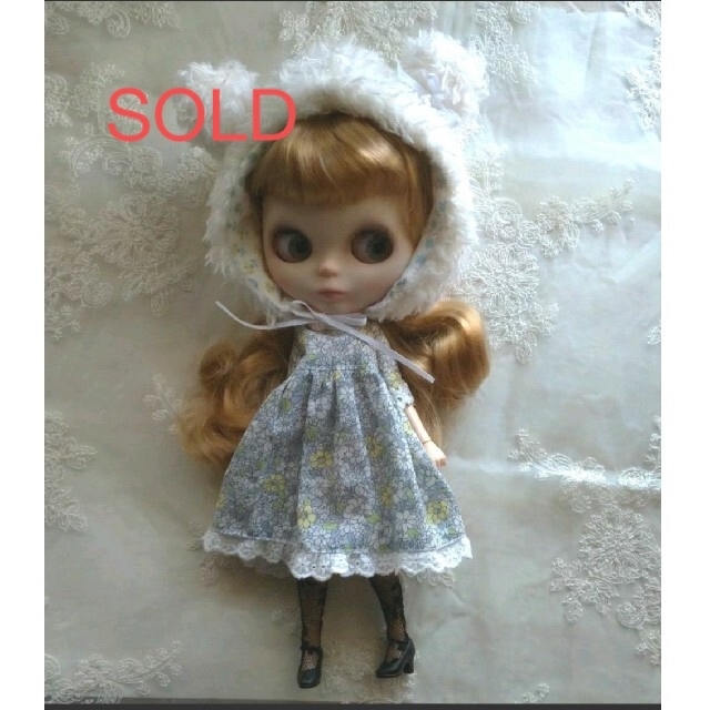 SOLD ♡　ブライス　アイシードール　モコモコ くま耳　帽子　かぶり物