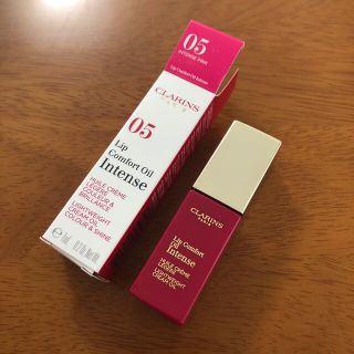 クラランス(CLARINS)の【新品未使用】クラランス✤コンフォートリップオイル インテンス05💕(口紅)