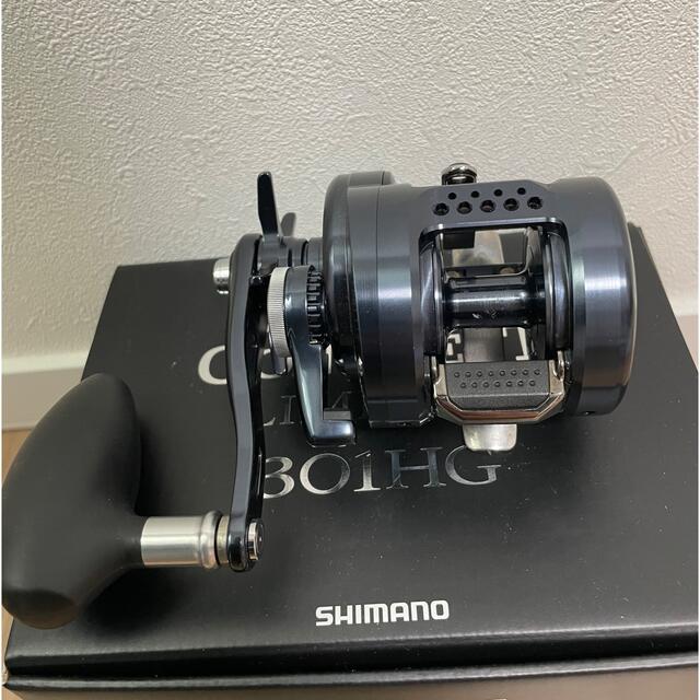 SHIMANO(シマノ)のオシアコンクエスト　リミテッド　301HG スポーツ/アウトドアのフィッシング(リール)の商品写真