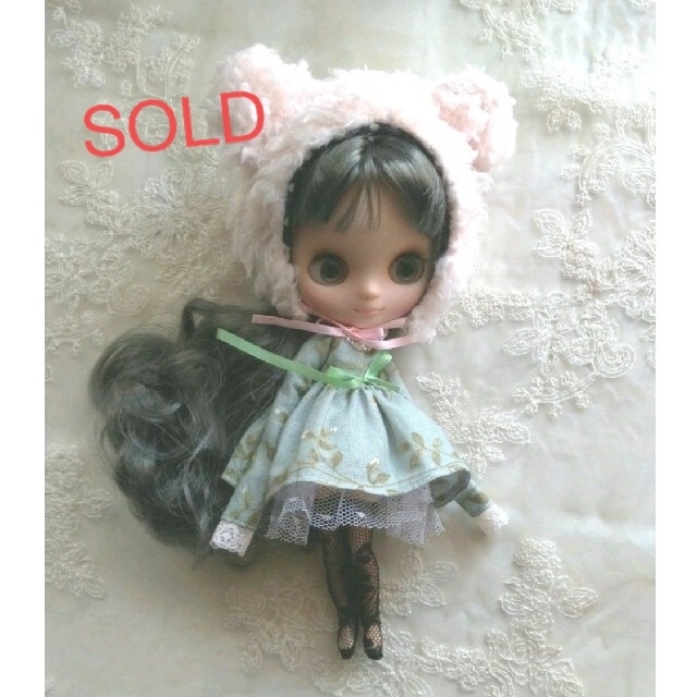 帽子SOLD ♡　ミディブライス　モコモコ くま耳　帽子　かぶり物