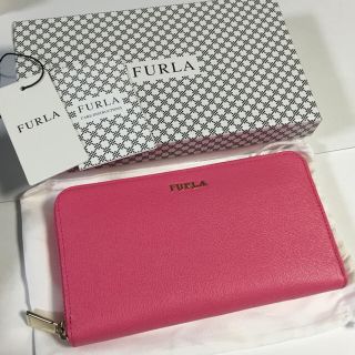 フルラ(Furla)のロゴが金具で高級感UP！(確実正規品)新品フルラ長財布 ラウンドファスナー(財布)