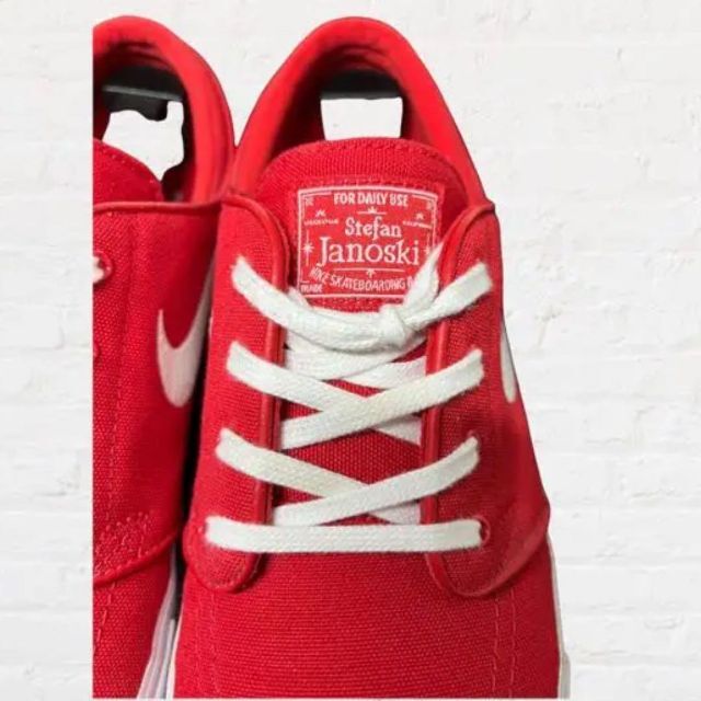 NIKE(ナイキ)の【美品】NIKE SB(ナイキエスビー)ZOOM STEFAN JANOSKI メンズの靴/シューズ(スニーカー)の商品写真