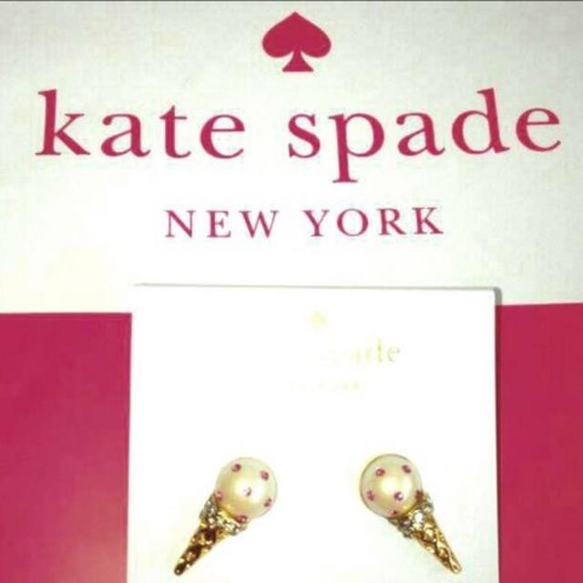 kate spade new york(ケイトスペードニューヨーク)の★★★交渉中★★★サマーアイテムラスト限定ケイトスペードアイスクリームピアス姫 レディースのアクセサリー(ピアス)の商品写真