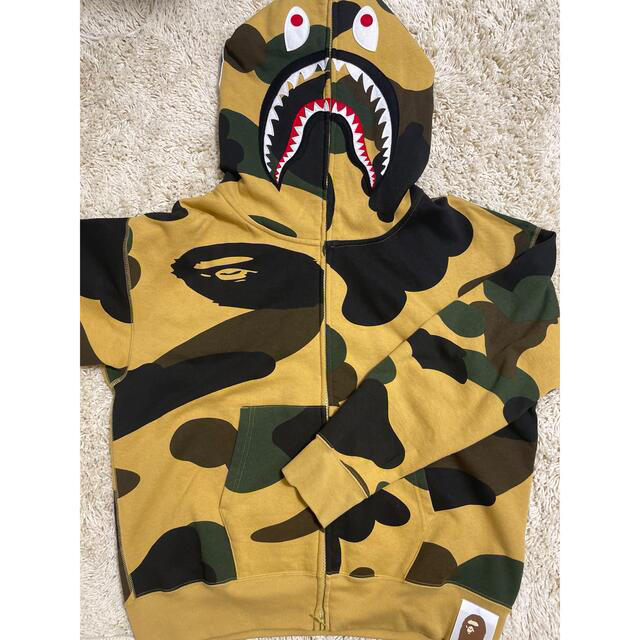 のシャーク A BATHING APE - A BATHING APE エイプ シャークパーカ