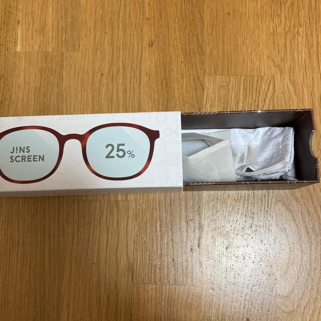 JINS(ジンズ)の空箱　メガネケース　JINS フレームなし　眼鏡　レンズ　ブルーライトカット レディースのファッション小物(サングラス/メガネ)の商品写真