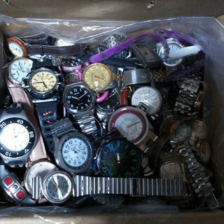 腕時計　まとめ売り　ジャンク品　160本以上　大量(腕時計(アナログ))