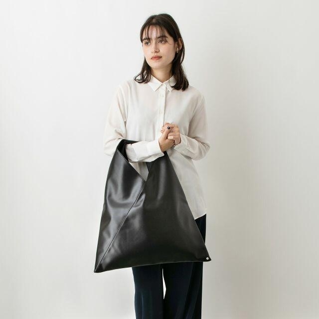 ☆特別価格 (新品未使用正規品) マルジェラ トートバッグ MM6