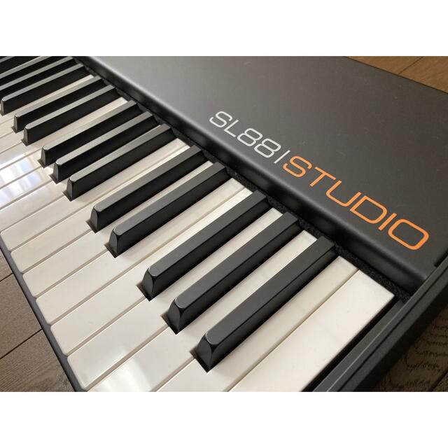 MIDIキーボード　studiologic　STUDIO　SL88　MIDIコントローラー