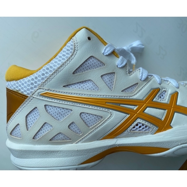 asics(アシックス)のお値下げ!!　バスケットシューズ GELHOOP V 7slim 26cm スポーツ/アウトドアのスポーツ/アウトドア その他(バスケットボール)の商品写真