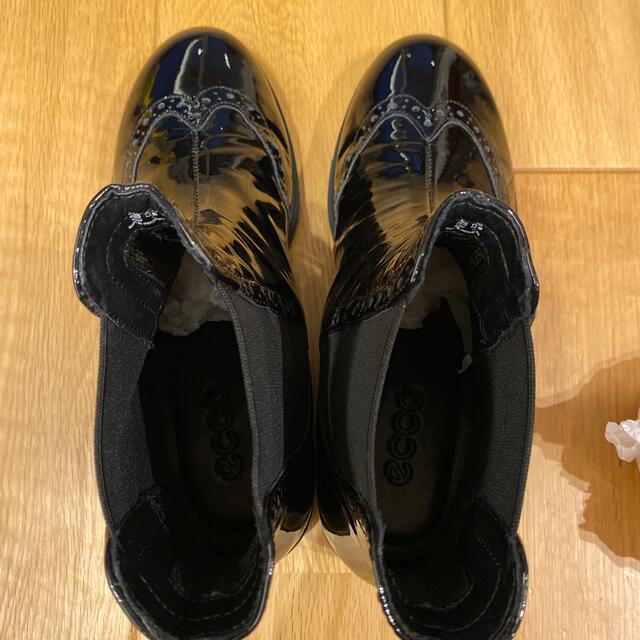 MACKINTOSH(マッキントッシュ)のecco  黒エナメルブーツ　美品 レディースの靴/シューズ(ブーツ)の商品写真