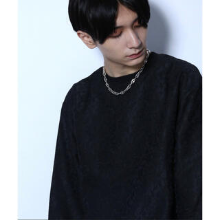 ハレ(HARE)の【新品】HARE 長袖カットソー ブラック 花柄(Tシャツ/カットソー(七分/長袖))