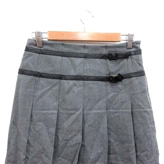 ICB(アイシービー)のアイシービー iCB プリーツスカート ひざ丈 ウール 9 グレー /YK レディースのスカート(ひざ丈スカート)の商品写真