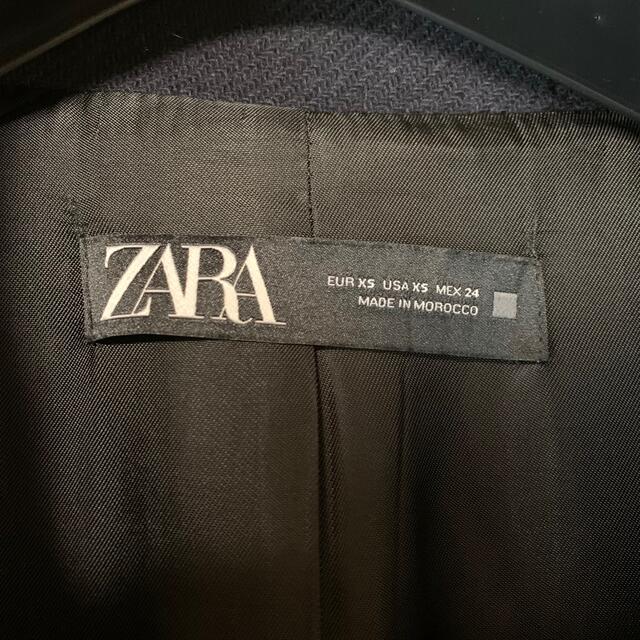 ZARA(ザラ)のZARA 美品　チェスターコート ロングコート　ネイビー レディースのジャケット/アウター(チェスターコート)の商品写真