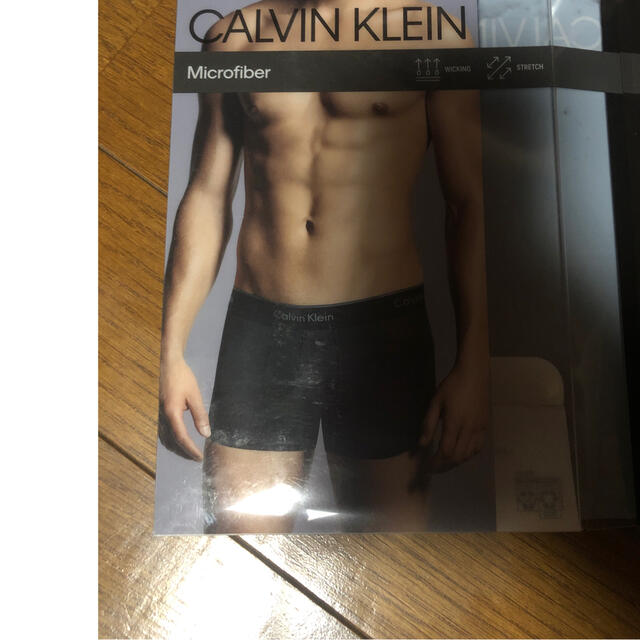 Calvin Klein(カルバンクライン)のCALVIN KLEIN ローライズ ボクサーパンツ メンズのアンダーウェア(ボクサーパンツ)の商品写真