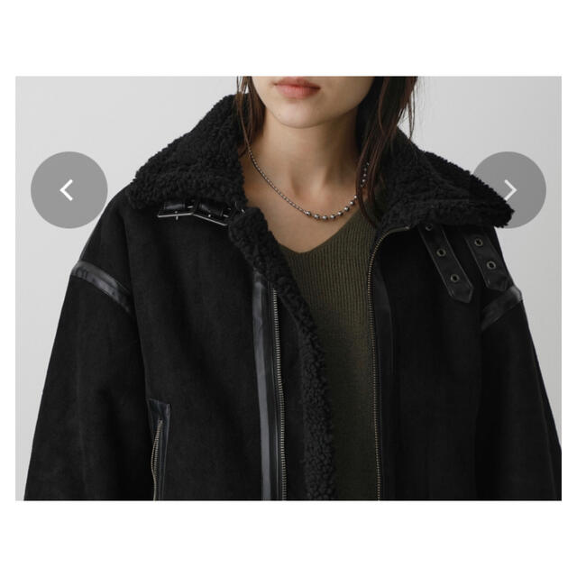 AZUL by moussy(アズールバイマウジー)のAZUL by moussy.B-3 BOA JACKET黒ボアジャケット レディースのジャケット/アウター(Gジャン/デニムジャケット)の商品写真