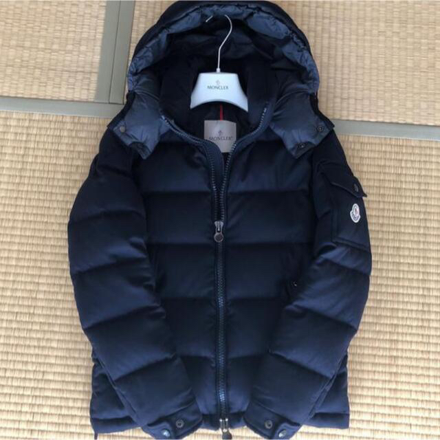 MONCLER(モンクレール)の★最終値下げmoncler モンジュネーブル　ダウン　正規品　サイズ0 メンズのジャケット/アウター(ダウンジャケット)の商品写真