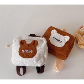 〚 新品 〛smile☺︎‬くまリュック 2色展開(リュックサック)