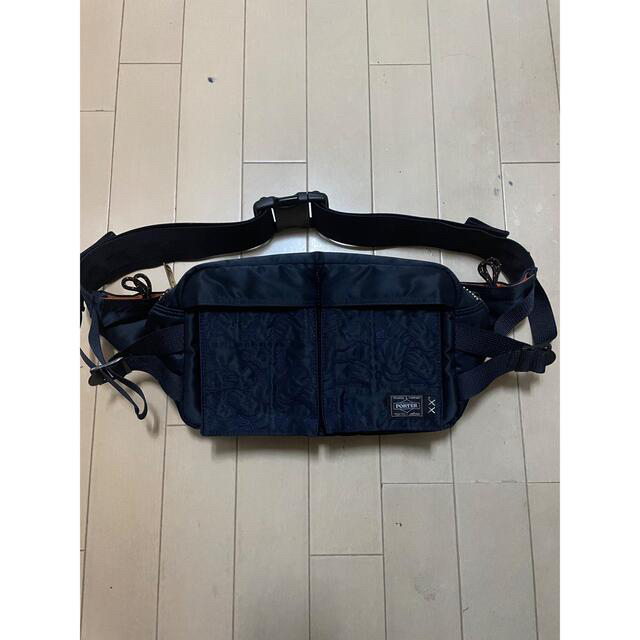 porter×kaws waist bag