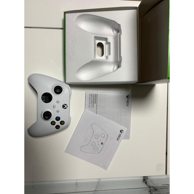 xbox ワイヤレスコントローラー　純正品　ロボットホワイト