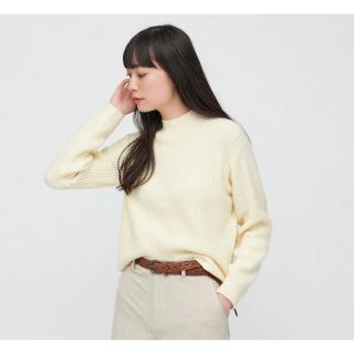 ユニクロ(UNIQLO)のユニクロ＊ライトスフレヤーンモックネックセーター（長袖）(ニット/セーター)