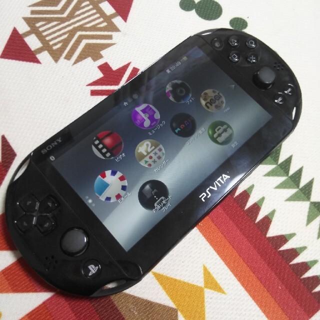 【送料込み】  psvita  ブラック任天堂