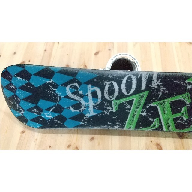 スノーボードバインセット spoon zero 152cm スポーツ/アウトドアのスノーボード(ボード)の商品写真