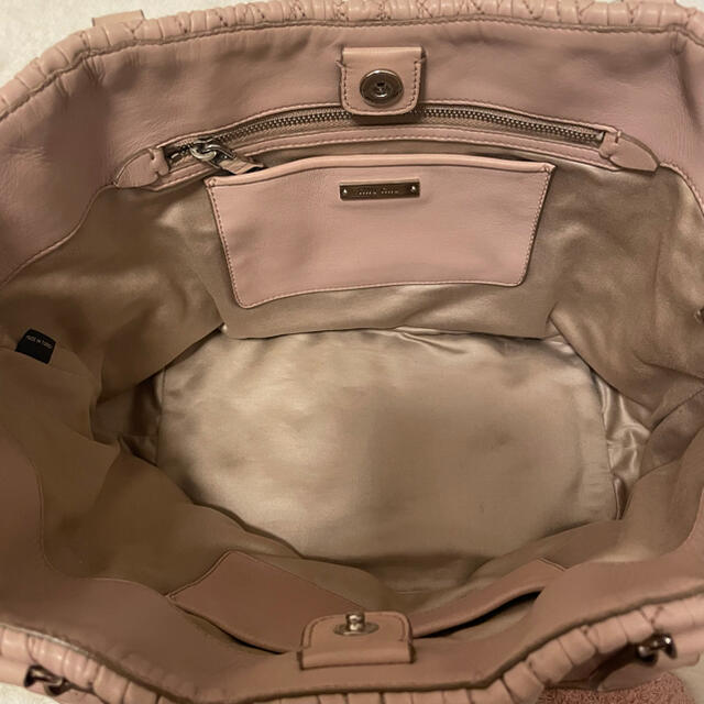 miumiu(ミュウミュウ)のビジュ　マテラッセハンドバッグ レディースのバッグ(ハンドバッグ)の商品写真