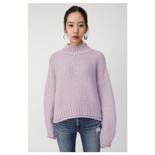 マウジー(moussy)のVOLUME SLEEVE KNIT TOP(ニット/セーター)