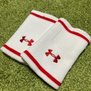 アンダーアーマー(UNDER ARMOUR)の‼️人気‼️リストバンド　アンダーアーマー(トレーニング用品)