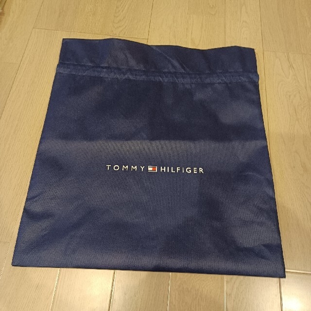 TOMMY HILFIGER(トミーヒルフィガー)のトミーヒルフィガー　ラッピング レディースのバッグ(ショップ袋)の商品写真