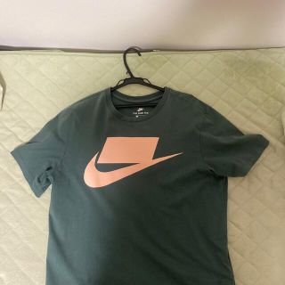 ナイキ(NIKE)のNIKE(シャツ)