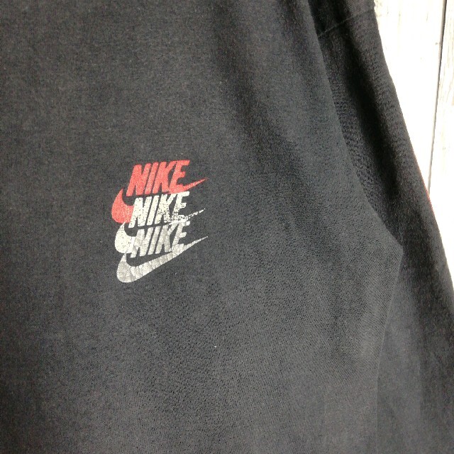 NIKE(ナイキ)の80s 紺タグ ナイキ NIKE ロンt 3連ロゴ ワンポイント スゥッシュ メンズのトップス(Tシャツ/カットソー(七分/長袖))の商品写真