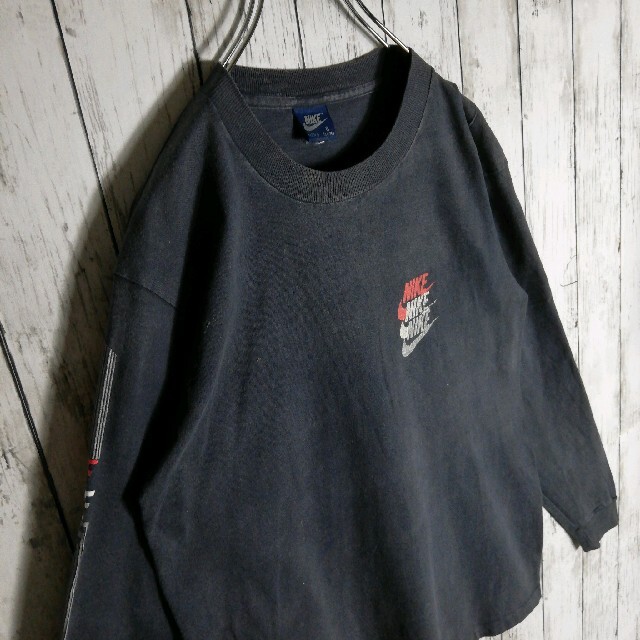 NIKE(ナイキ)の80s 紺タグ ナイキ NIKE ロンt 3連ロゴ ワンポイント スゥッシュ メンズのトップス(Tシャツ/カットソー(七分/長袖))の商品写真