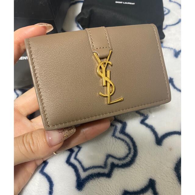 Saint Laurent(サンローラン)の新品未使用　サンローラン　三つ折り　財布　コンパクト レディースのファッション小物(財布)の商品写真