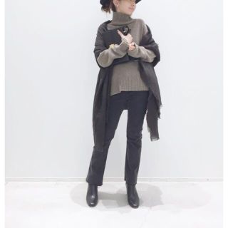 アパルトモンドゥーズィエムクラス(L'Appartement DEUXIEME CLASSE)のBack Long Knit(ニット/セーター)