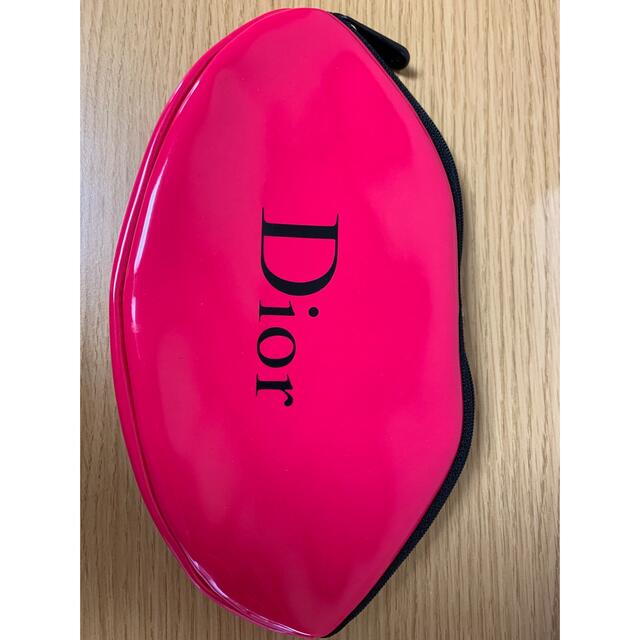 Dior(ディオール)のDior クリスチャン　ディオール　ポーチ　ノベルティ レディースのバッグ(ボディバッグ/ウエストポーチ)の商品写真