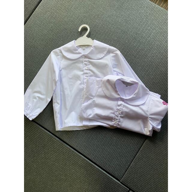 新品未使用 アサンプション国際幼稚園 ブラウス シャツ 制服 2枚セット キッズ/ベビー/マタニティのキッズ服女の子用(90cm~)(ブラウス)の商品写真