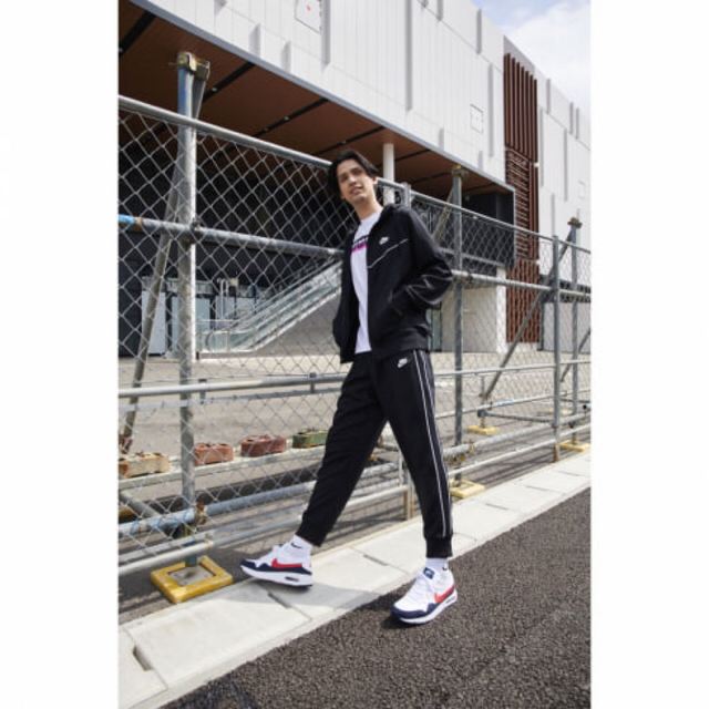 NIKE - ナイキ トラックパンツ NIKE ジャージの通販 by くまーる NIKE - ナイキ トラックパンツ NIKE ジャージの通販 by くまーる